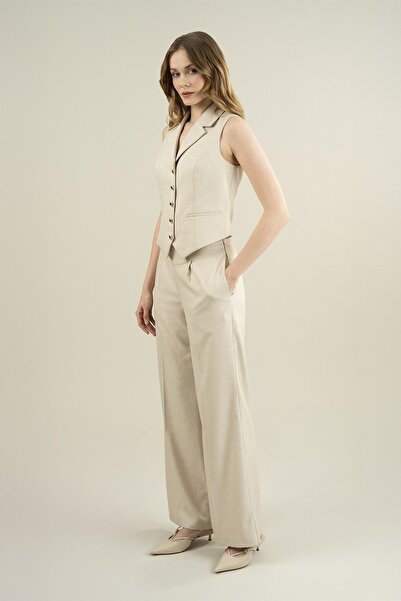 IDYL Classic Vest with Buttons on the Front