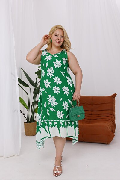 Siyezen Plus Size Asymmetrical Cut Dress with Buckle Detail