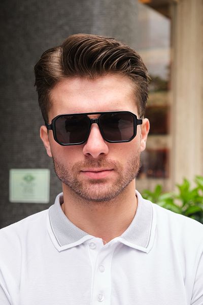 Monvago Mv23001-1 Angled Black Men's Sunglasses