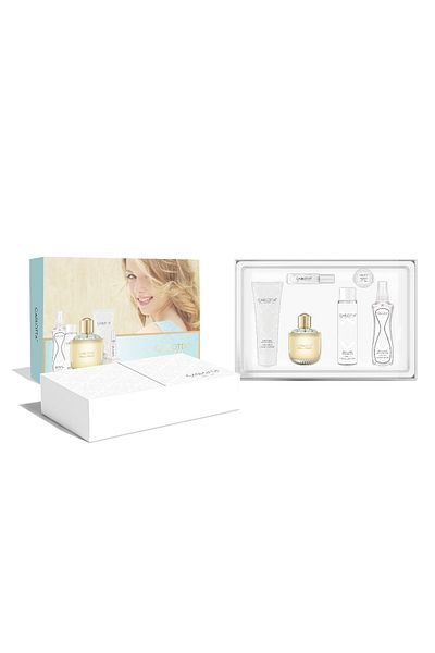 CARLOTA CARLOTTTA'S GOLD & FEMME COLLECTION - A golden glow for irresistible attraction