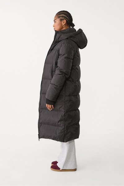 Stradivarius Long puffer coat