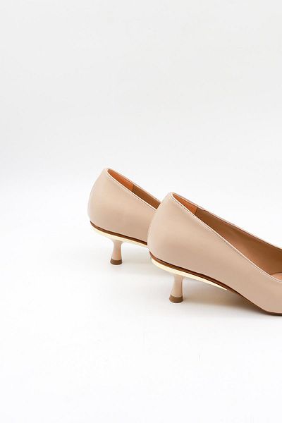 Park Moda Stylish Women's Shoes with Short Heels Pm207 Beige Skin