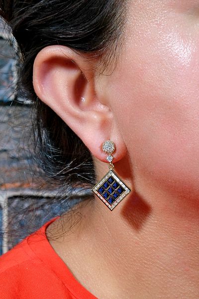 ÖZÜM TAKI Women's Zircon Stone Dark Blue Square Hanging Earrings Gold