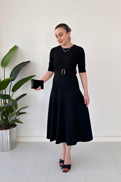 MaziButik Half Sleeve Crepe Dress Black