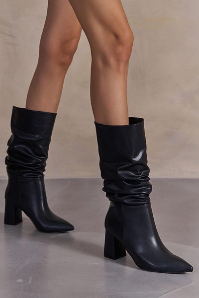 Bestyle Luna Women's Black Skin Pointed Toe Thick Heeled Boots