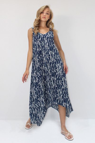 Trend Alaçatı Stili Rochie de damă bleumarin cu tăietură asimetrică, cu detaliu de inel, model confortabil, țesut din viscoză ALC-X14203
