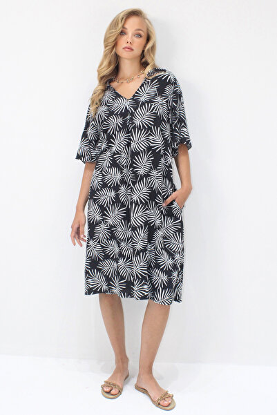 Trend Alaçatı Stili Women's Black Polo Neck Short Sleeve Patterned Double Poc...