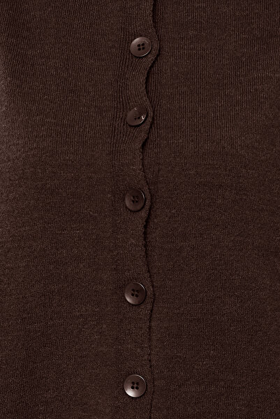 Trendyol Collection Brązowy wełniany kardigan z dzianiny o wyglądzie kurtki TWOAW25HI00049