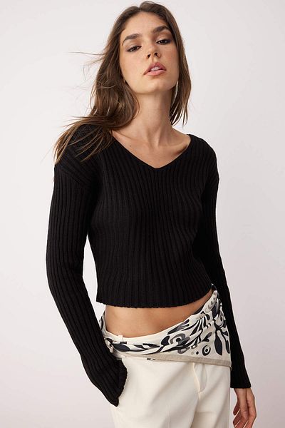 Trendyol Collection Pulover de tricotaj de bază cu decolteu în V negru TWOAW24KZ01214