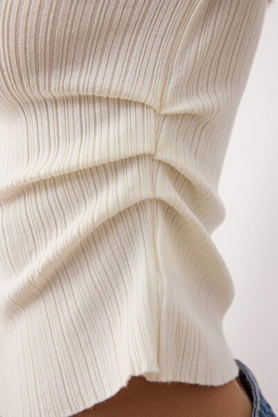 Trendyol Collection Bone Mercerized Look Premium Yarn/Special Yarn Drape/Drawstring Detail Knitwear Sweater Twoaw26Kz00041