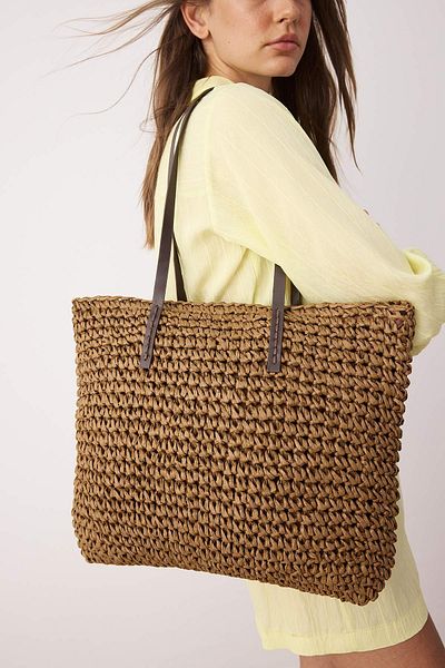 TRENDYOL SHOES Brown Straw Hand Knitted Women's Shoulder Bag Takss25Oc00089