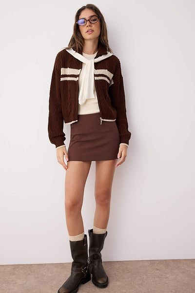 Trendyol Collection Brown Crop Color Block Stand Collar Knitwear Cardigan Twoaw24Hi00238