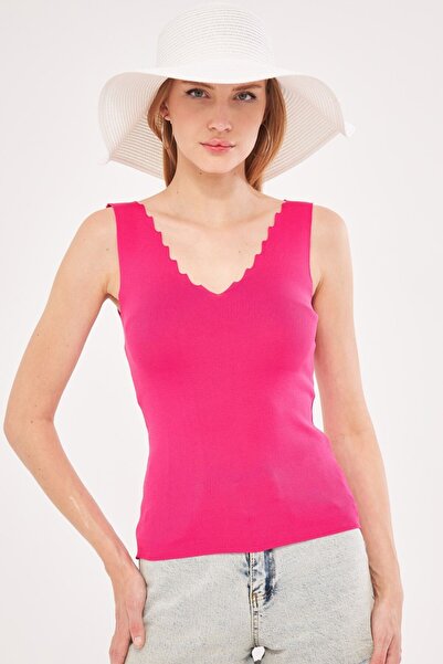 armonika Women's Fuchsia Zigzag V-Neck Camisole Blouse Arm-23y069004