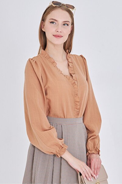 armonika Γυναικεία μακρυμάνικη μπλούζα με γιακά καμήλας και λεπτομέρεια βολάν μπροστά με ελαστικά μανίκια ARM-25K001030