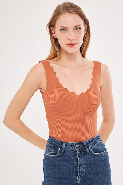 armonika Women's Tile Zigzag V-Neck Camisole Blouse Arm-23y069004
