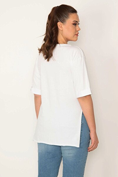 Şans Жіноча блуза великого розміру з білим розрізом та цифровим принтом 65n32190