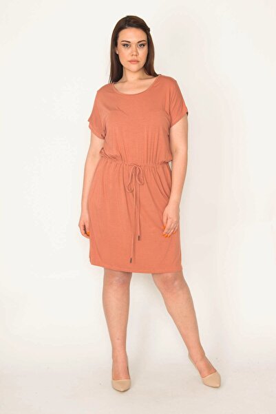 Şans Γυναικείο φόρεμα μαύρης μέσης μεγάλου μεγέθους με κορδόνι με χαμηλό μανίκι 65n32612