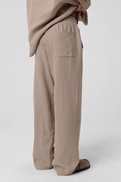 VAMOSCLO Baggy Fit Muslin Linen Trousers Mink