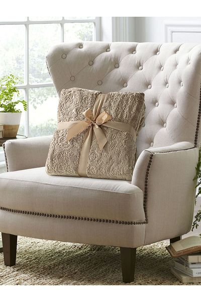 Donetella King Size Fleece Blanket 210x240 cm, Floral Texture Soft & Cozy, 350 GSM for Bed & Sofa