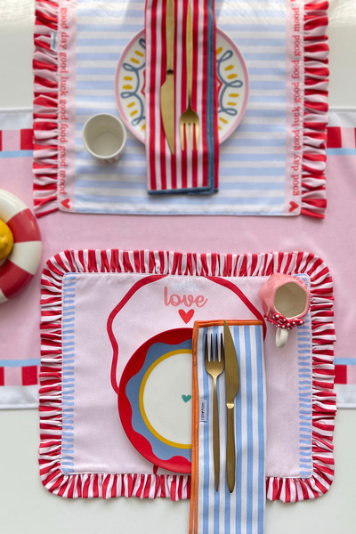 RİTMOHOME Fırfırlı, Desenli, Dijital Baskılı, Renkli, Çizgili, Amerikan Servis 35x45 Cm (1 ADET)