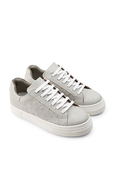 Deery حذاء رياضي نسائي أصلي من Nubuck باللون الرمادي