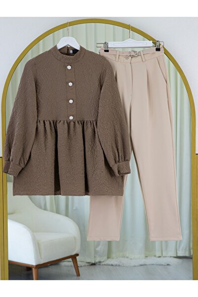 Modamorfo Τοποθετημένο φερμουάρ στο πίσω μέρος με λεπτομέρεια με πέτρινο κουμπί στο μπροστινό μέρος - Ανοιχτό καφέ