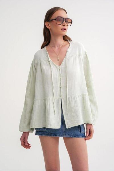 Mixray 4563 Women's Loose Muslin Shirt with Tie Collar and Elastic Sleeves Sage