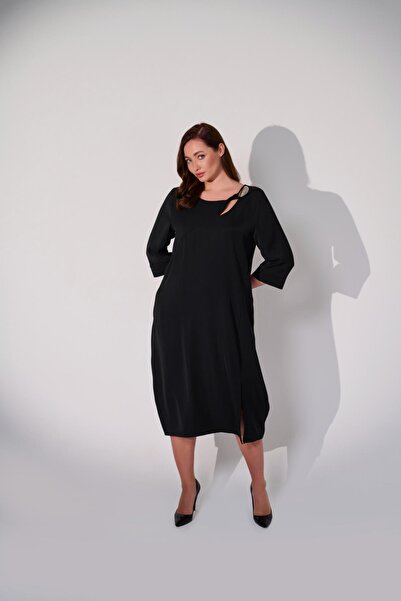 DE WHITES ΦΟΡΕΜΑ ΜΕΓΑΛΟΥ ΜΕΓΕΘΟΥΣ ΜΕ ΑΞΕΣΟΥΡΑ ΟΧΕΤΟΥ ΤΟΥ ΩΜΟΥ ΣΤΗ ΛΕΠΤΟΜΕΡΗ ΣΥΝΤΑΓΓΕΙΑ