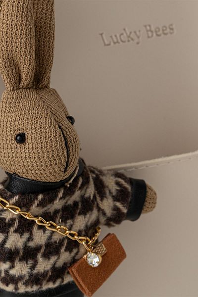 Lucky Bees Dámská kabelka do ruky a přes rameno – pohodlný design