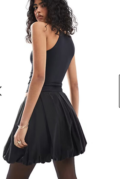 The Champ Clothing Fusta cu design mini cu tăietură cu balon neagră