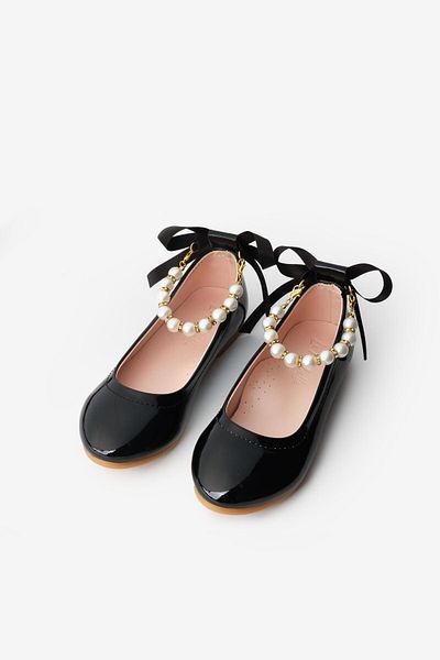 Le Mabelle Black Pearled Heel Bow Girls Shoes