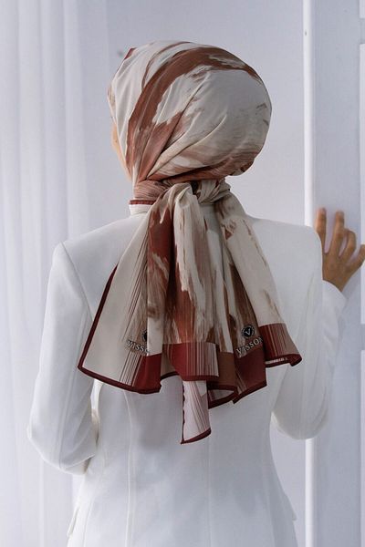 Vissona Πολυτελής Medina Silk Batik με μοτίβο μπορντό χρώματος 75x195 Ανθεκτικό σάλι Moss Crepe Τύπος ραφής Ιταλική ραφή