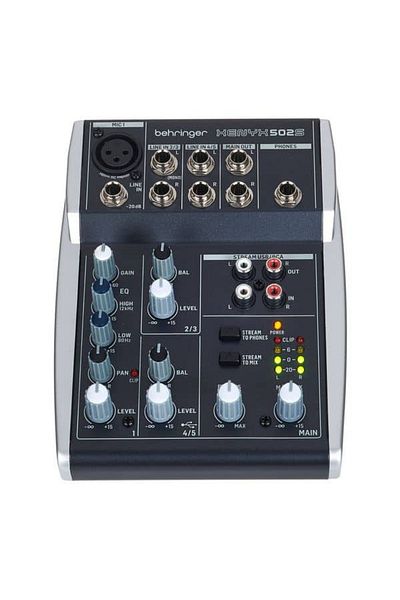 Behringer Xenyx 502S