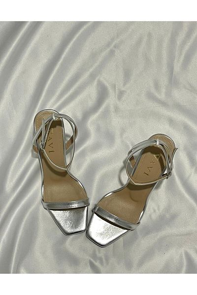 VAVİ STORE Women's Silver Metallic Leather Single Strap High-Heeled Shoes