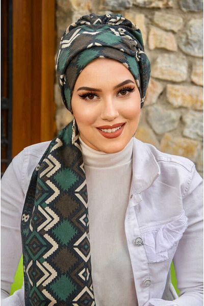 Aişe tesettür Emerald Mink Pattern Buckle Detailed Scarf Cap