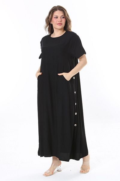 Şans Rochie neagră din viscoză de mărimi Plus - Buton metalic și buzunar cangur 65N37881