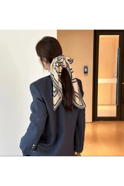 Phellos Striped Floral Patterned Imported Silky Scarf