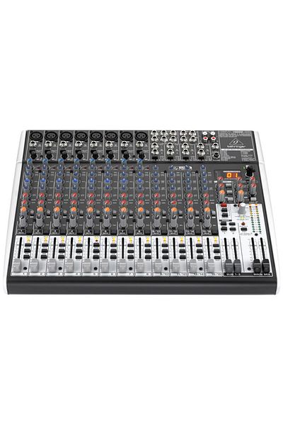 Behringer Xenyx X2222USB