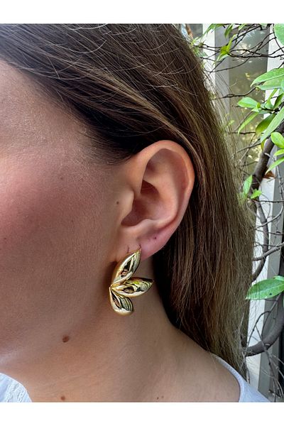 MODA Large Leaf Steel Earrings - Sparkling Everyday and Special Occasion Jewelry