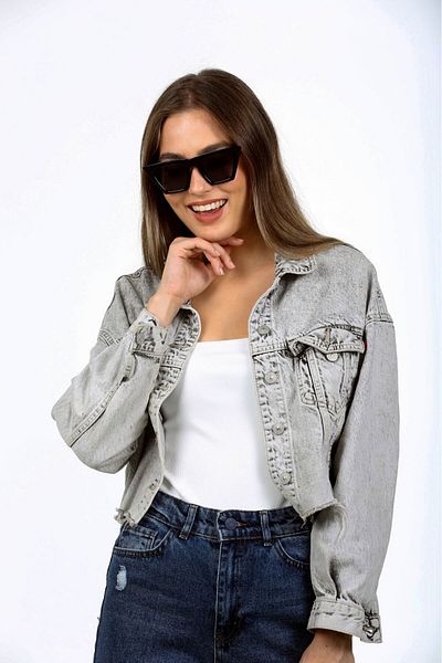 JULIANO Black Cat Eye Women's Sunglasses