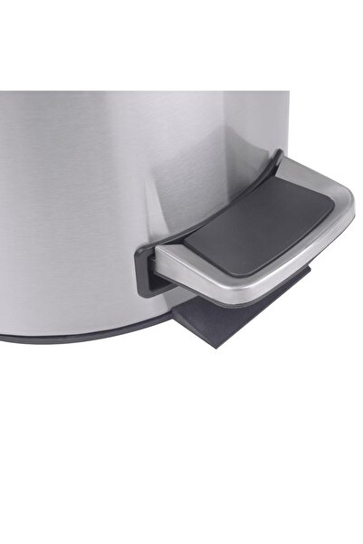 AKC 5l Stainless Steel Pedal Bin – Compact Bathroom Trash Can With Dome Lid, Soft-close