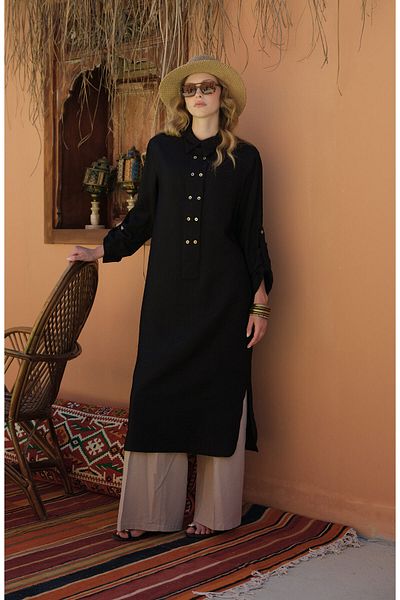 Fatma Atasoy Wide Placket Maxi Black Tunic
