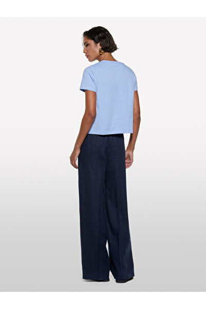 Sisley Women's Light Blue 100% Cotton Crew Neck Boxy Fit T-Shirt