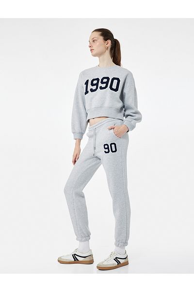 Koton Φούτερ Jogger με τρία κλωστές κεντημένη τσέπη με κορδόνια στη μέση