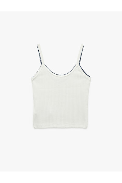 Koton X Melis Ağazat - Düğmeli Fiyonk Detaylı İnce Askılı Triko Atlet