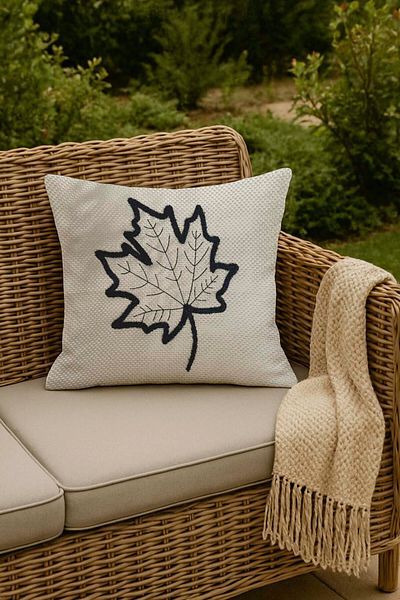 Rivaİstanbul Leaf Patterned Straw Look Woven Punch Throw Pillow Cover