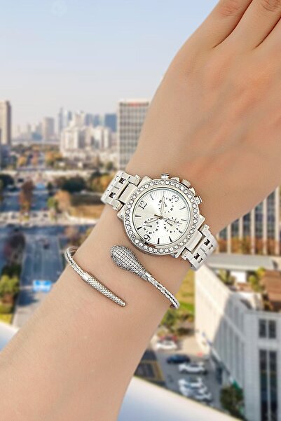 SPECTRUM PREMİUM ساعة يد نسائية وسوار فضية اللون من سلسلة سبيكتروم بريميوم به...