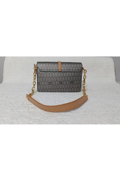 Levidor Chain detailed bag