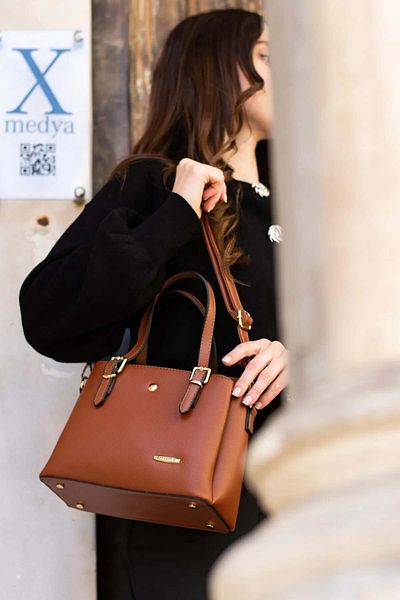 POLO CLUB Women's Long Strap 4 Compartment Gold Accessories Adjustable Strap Simple Shoulder and Hand Bag (25X20 cm)