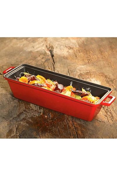 Mena Rise Bakeware Bread Dish and Wooden Stand, 11X29Cm, Red